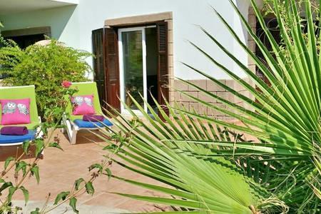 Larnaka Beach House 3 Exteriér fotografie